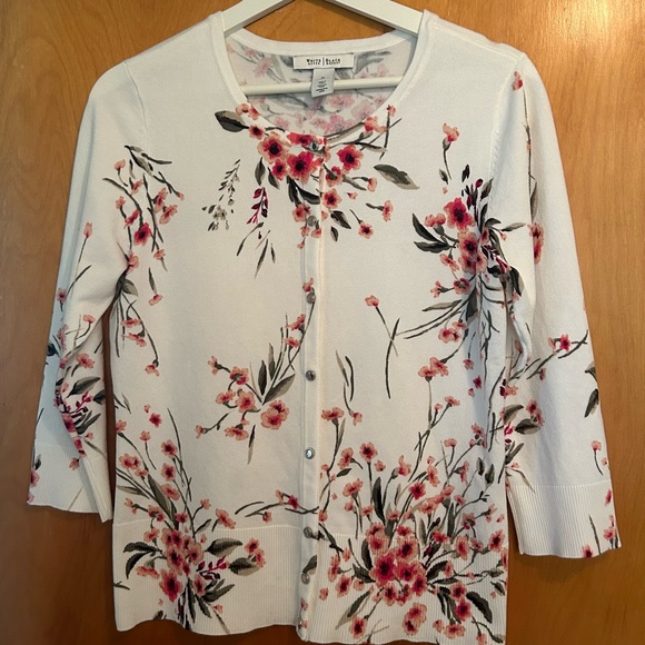 White House Black Market floral cardigan size Medium - Picture 2 of 6